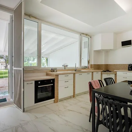 Guesthost - Lume Di Mare Apartment Faccia di Trippa di Monte